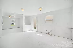 822 Sinclair Dr, Monroe, NC 28112 - Photo 17