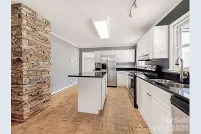 606 Park Avenue, Morganton, NC 28655 - Photo 17