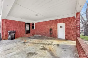 606 Park Ave, Morganton, NC 28655 - Photo 9