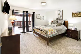 157 Toxaway Vws Dr, Lake Toxaway, NC 28747 - Photo 17