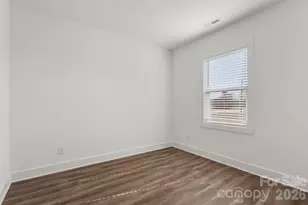 105 Indian Wls Ct, Harmony, NC 28634 - Photo 15