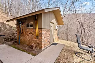 60 Little Creek Dr, Canton, NC 28716 - Photo 37