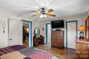 60 Little Creek Dr, Canton, NC 28716 - Photo 33