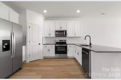 106 Indian Wells Court, Harmony, NC 28634 - Photo 7