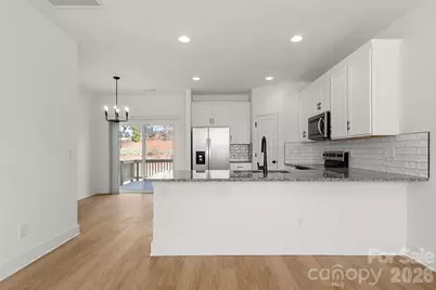 106 Indian Wells Court, Harmony, NC 28634 - Photo 5