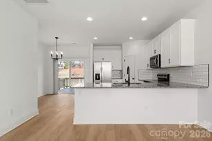 106 Indian Wls Ct, Harmony, NC 28634 - Photo 5