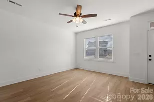 106 Indian Wls Ct, Harmony, NC 28634 - Photo 3