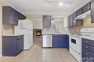 336 Amir Cir, Matthews, NC 28105 - Photo 7