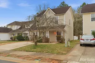 336 Amir Cir, Matthews, NC 28105 - Photo 3