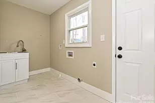 441 Holly Cir, Mount Holly, NC 28120 - Photo 15