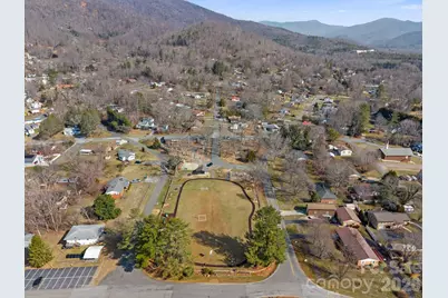303 Stonewall Avenue, Swannanoa, NC 28778 - Photo 33