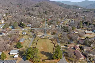 303 Stonewall Ave, Swannanoa, NC 28778 - Photo 33