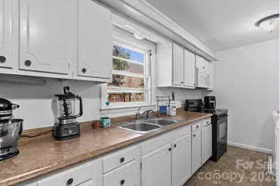 303 Stonewall Avenue, Swannanoa, NC 28778 - Photo 11