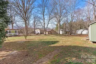 303 Stonewall Ave, Swannanoa, NC 28778 - Photo 23