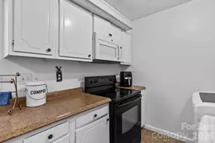 303 Stonewall Ave, Swannanoa, NC 28778 - Photo 13