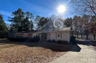 408 Gillsbrook Rd, Lancaster, SC 29720 - Photo 23