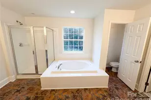 2718 Phillips Woods Ln, Matthews, NC 28105 - Photo 17