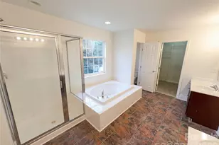 2718 Phillips Woods Ln, Matthews, NC 28105 - Photo 11