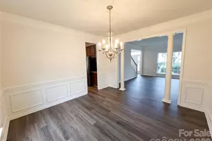 2718 Phillips Woods Ln, Matthews, NC 28105 - Photo 13