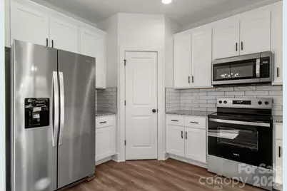 109 Indian Wells Court, Harmony, NC 28634 - Photo 11