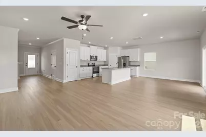 6717 Fairford Drive, Charlotte, NC 28215 - Photo 3