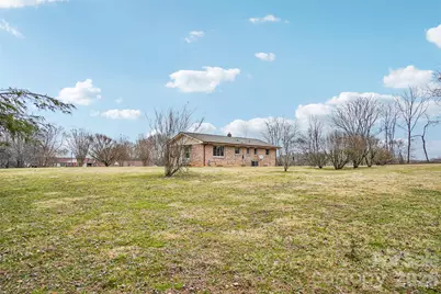 277 Powell Street, Hendersonville, NC 28792 - Photo 21