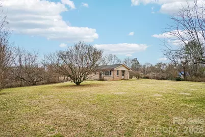 277 Powell Street, Hendersonville, NC 28792 - Photo 19