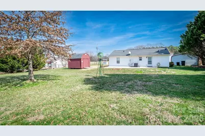 370 Weathers Creek Road, Troutman, NC 28166 - Photo 9