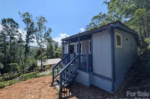 260 Oak Ridge Rd, Hendersonville, NC 28792 - Photo 1