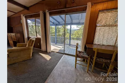 260 Oak Ridge Road, Hendersonville, NC 28792 - Photo 15