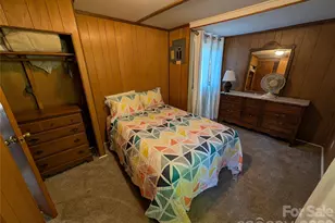 260 Oak Ridge Rd, Hendersonville, NC 28792 - Photo 21