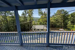 260 Oak Ridge Rd, Hendersonville, NC 28792 - Photo 9