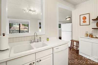 255 Hinson Terrace Drive, Saluda, NC 28773 - Photo 17