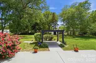 324 Autumn Dr, Harrisburg, NC 28075 - Photo 31