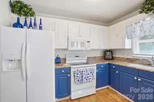 324 Autumn Dr, Harrisburg, NC 28075 - Photo 17