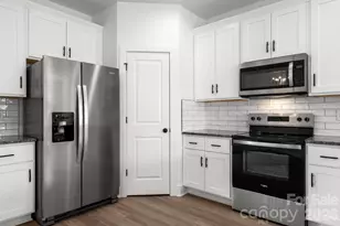 114 Indian Wls Ct, Harmony, NC 28634 - Photo 9