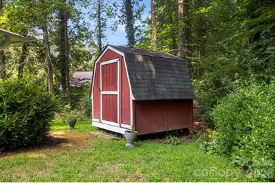 106 E Laurel Lane, Etowah, NC 28729 - Photo 33