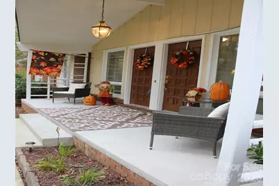 106 E Laurel Lane, Etowah, NC 28729 - Photo 5