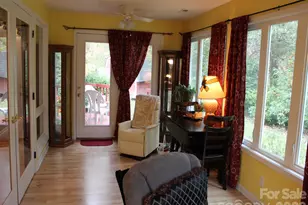106 E Laurel Ln, Etowah, NC 28729 - Photo 17