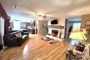 106 E Laurel Ln, Etowah, NC 28729 - Photo 11