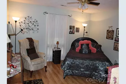 106 E Laurel Lane, Etowah, NC 28729 - Photo 25