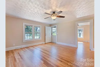 157 Morgan Street, Canton, NC 28716 - Photo 9