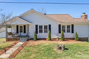 157 Morgan St, Canton, NC 28716 - Photo 1