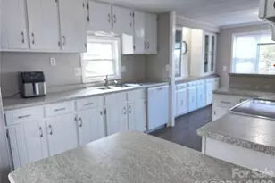 806 & 810 Hutch Mountain Rd, Fletcher, NC 28732 - Photo 11