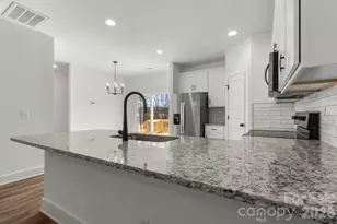 115 Indian Wls Ct, Harmony, NC 28634 - Photo 7