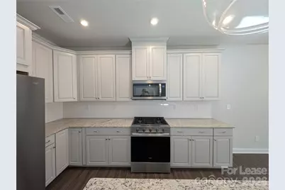 3142 Finchborough Court, Charlotte, NC 28269 - Photo 5