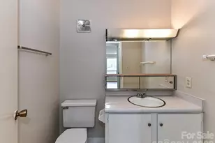 1323 Queens Rd, Charlotte, NC 28207 - Photo 13