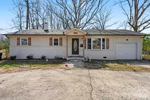 207 Hovis Rd, Stanley, NC 28164 - Photo 1