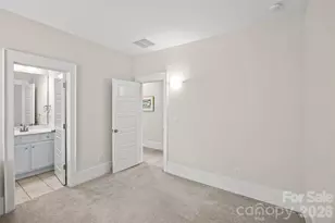 727 Morgan Park Dr, Charlotte, NC 28204 - Photo 27