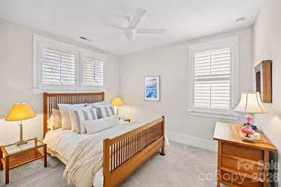 727 Morgan Park Drive, Charlotte, NC 28204 - Photo 21